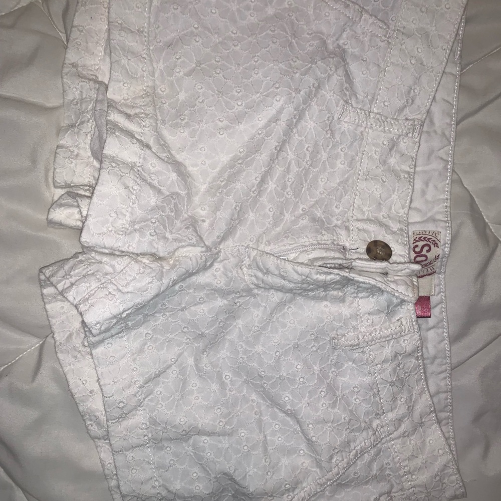 SO lace shorts